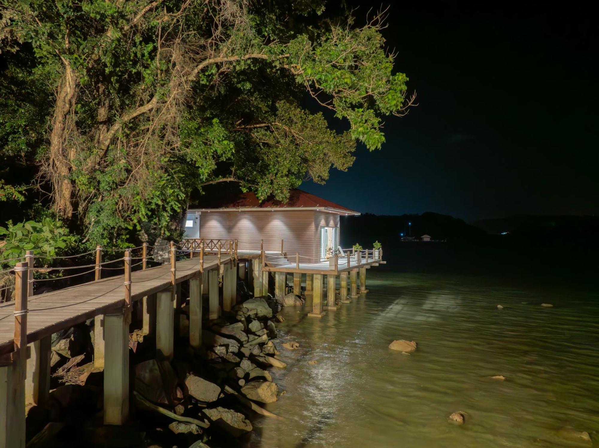 The Hawk'S Nest Resort Сабанг Экстерьер фото