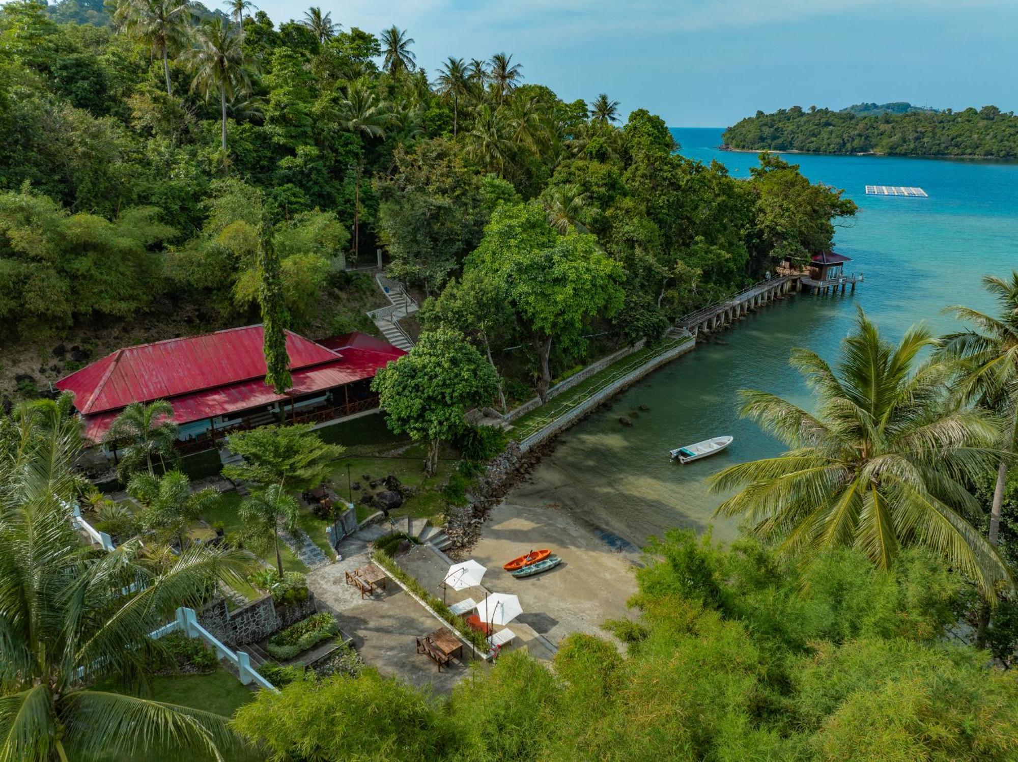 The Hawk'S Nest Resort Сабанг Экстерьер фото