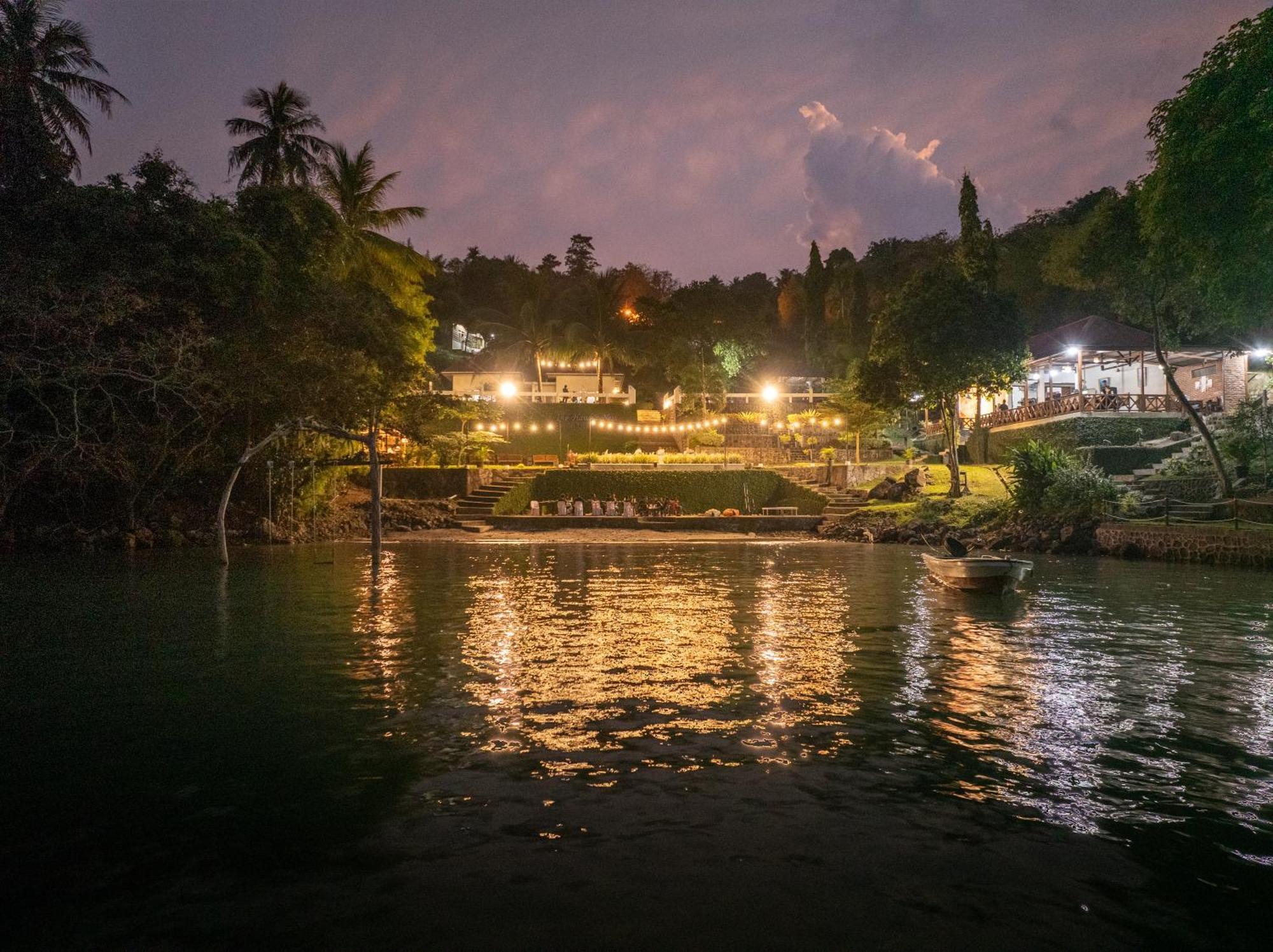The Hawk'S Nest Resort Сабанг Экстерьер фото