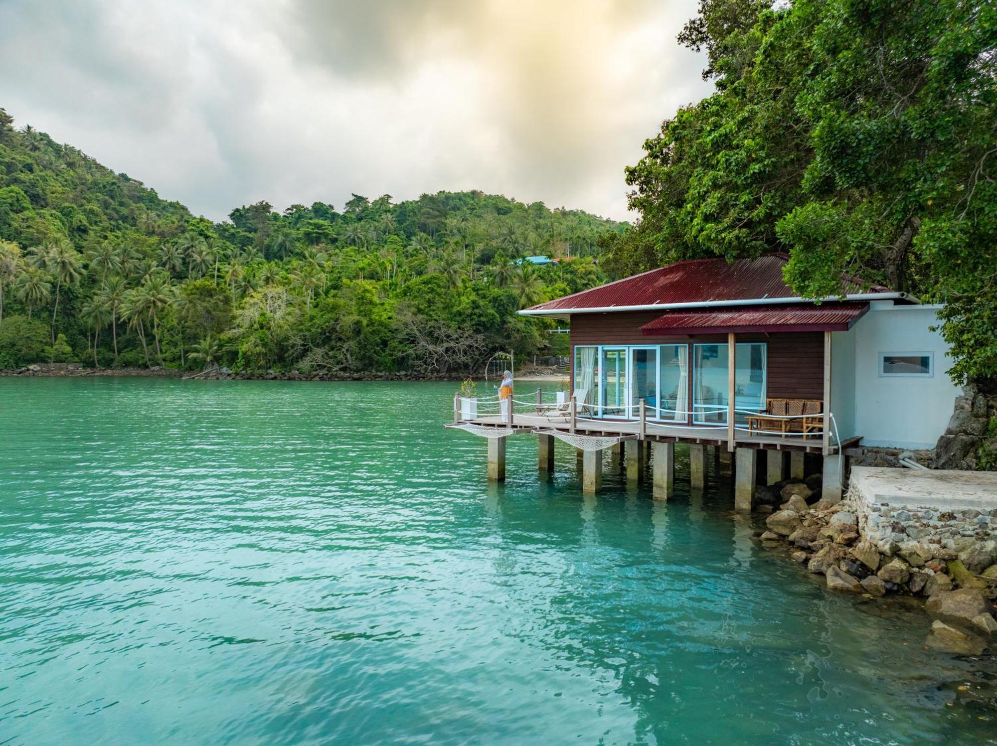 The Hawk'S Nest Resort Сабанг Экстерьер фото